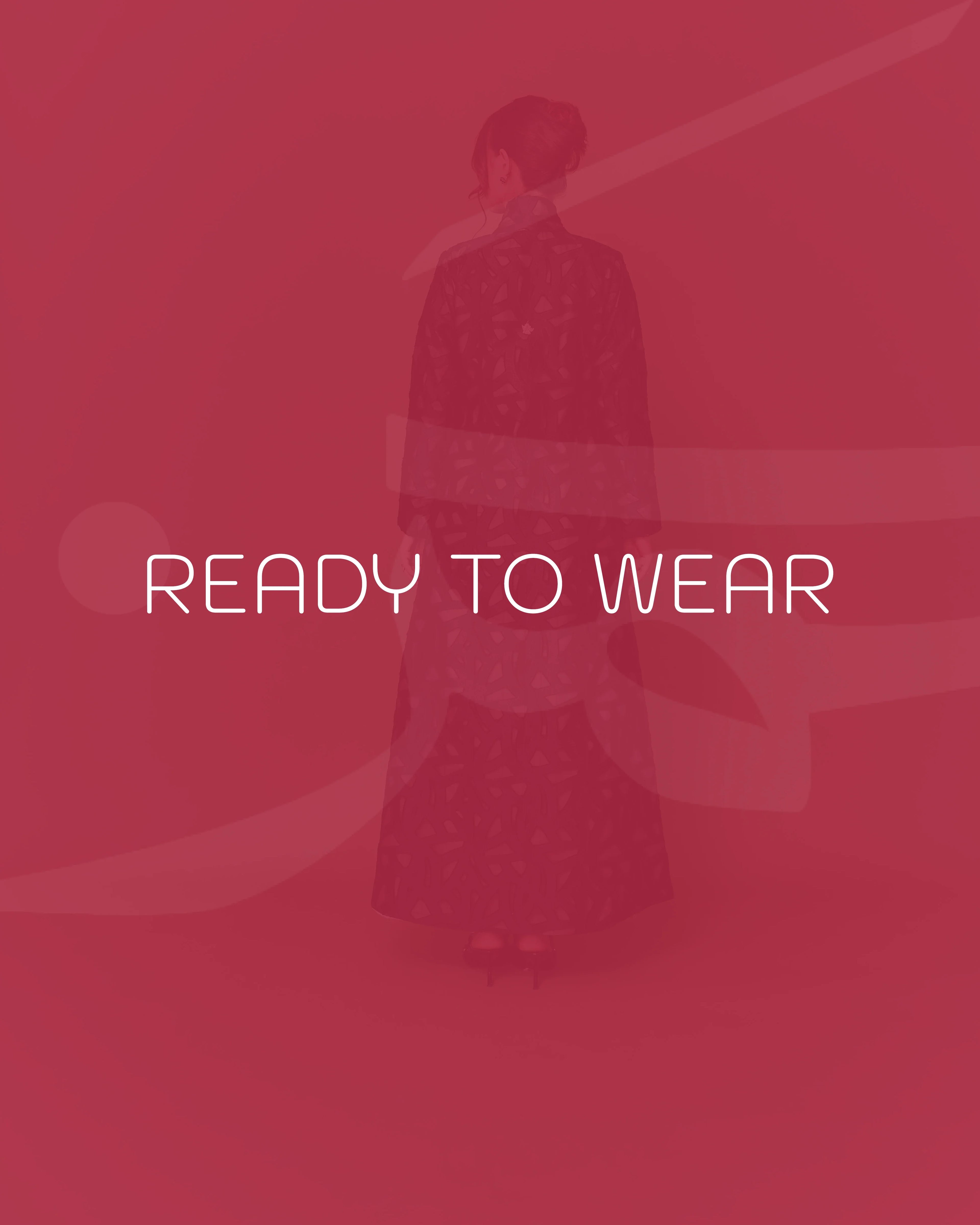 READY TO WEAR